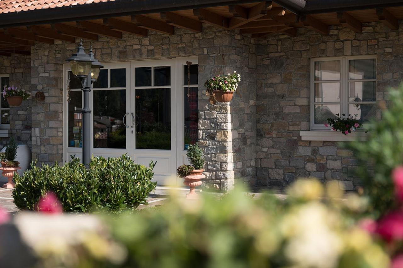 T'Ami Hotel Resort Spa Selvino Exterior foto